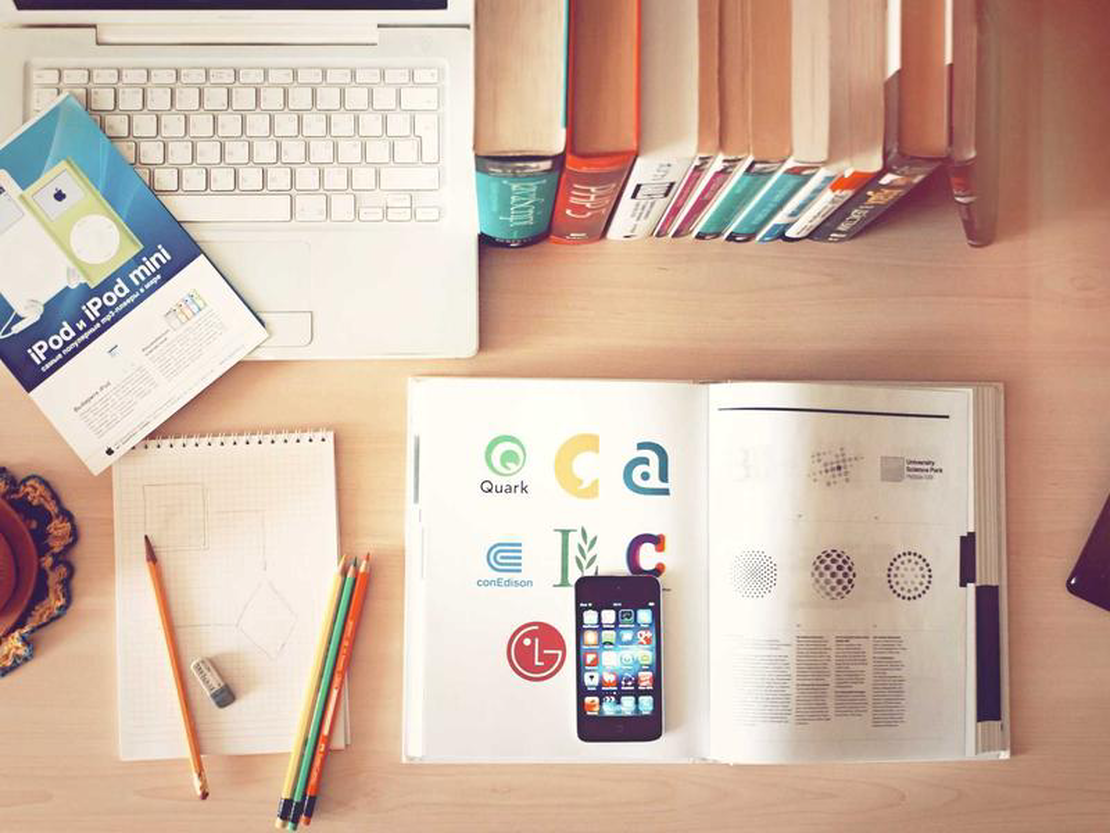 Professional Logo Design Process: From Strategy to Final Brand Identity